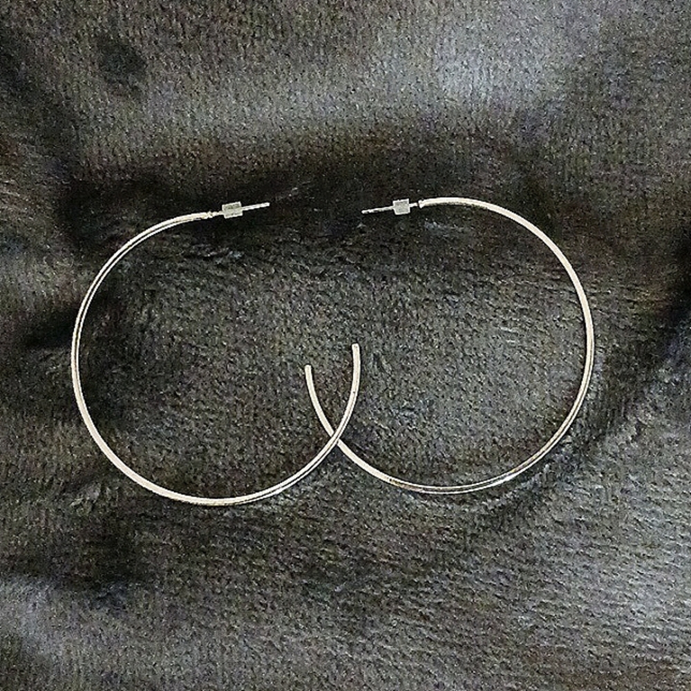SILVER PLATED HOOPS - Picture 3 of 4